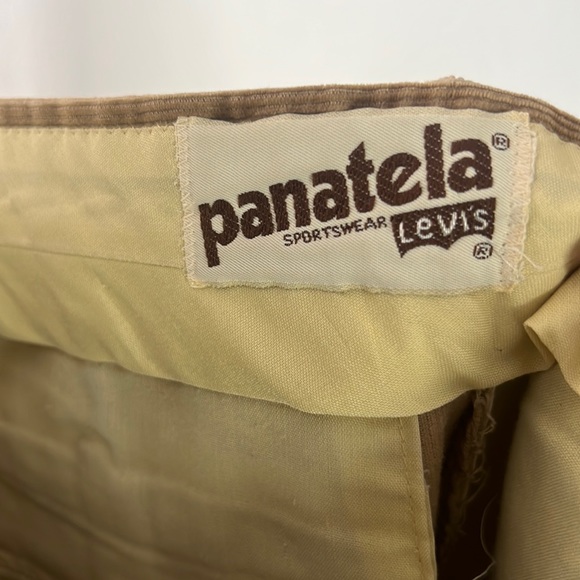 Vintage Levi’s Cords, Wide Leg, Tan, Sz 32/32, great condition - Picture 7 of 7